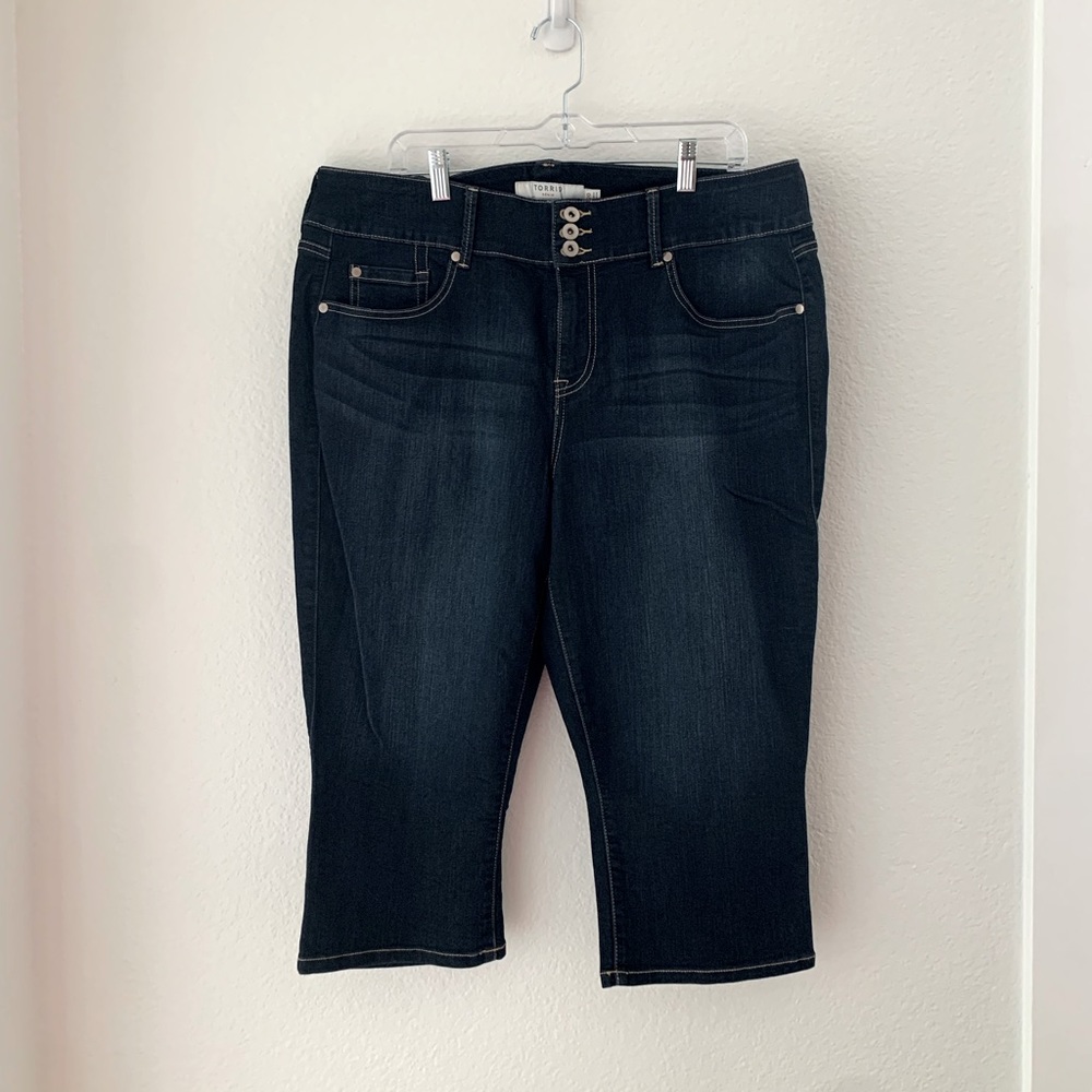 Torrid plus size cropped jeans